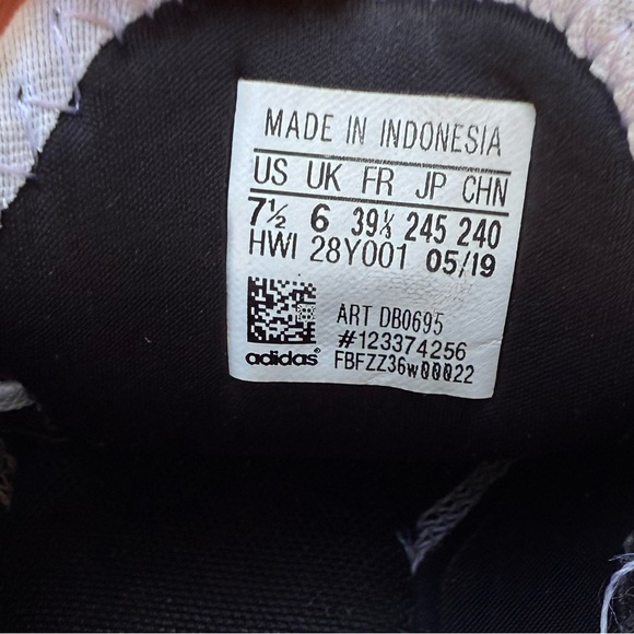 Adidas Light Gray Knit Running Shoes - Picture 5 of 6